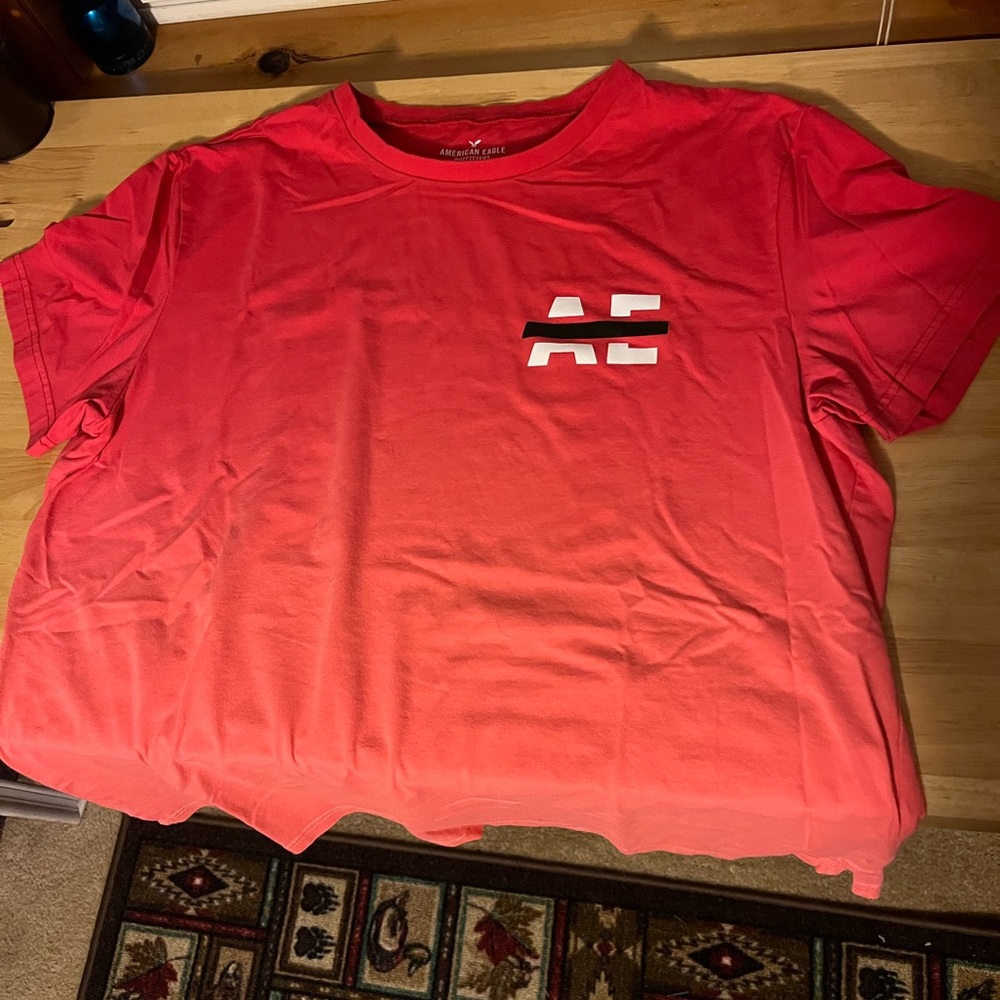 American Eagle Active Flex Large Tee
